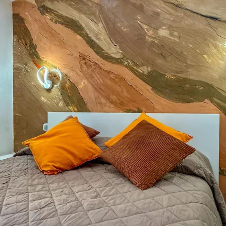 The Poet's 3* La Spezia