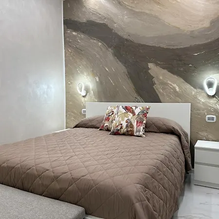 The Poet's Guest house 3*