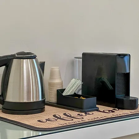 The Poet's Guest house 3*